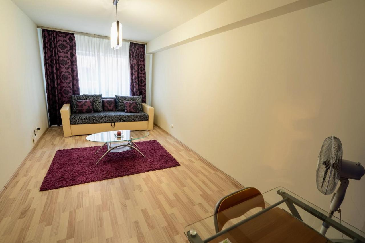 Quiet 3-Room Apt - 2 Parking Spaces - 5 Min Bus Floreşti Dış mekan fotoğraf